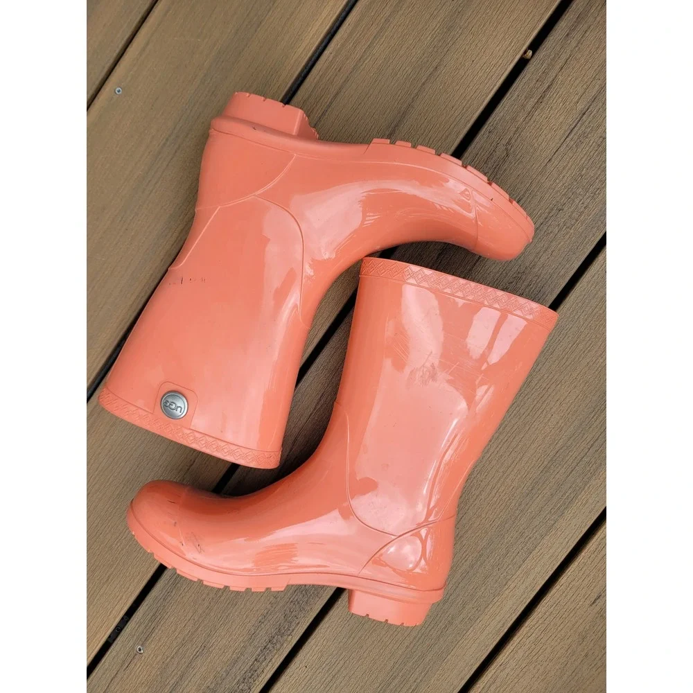 UGG Shaye Coral Orange Glossy Waterproof Rain Boots Womens 7 1014452